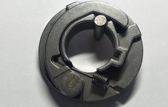 Decompression valve for engine cam shaft holder (TVS FIERO)